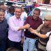 Vereador Marcão de São Domingos ‘dar zignau’ no prefeito Izaque Jr. e recebe as chaves da viatura da mão do governador