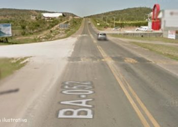 Ambulância é abordada por bandidos e ocupantes, incluindo paciente são assaltados