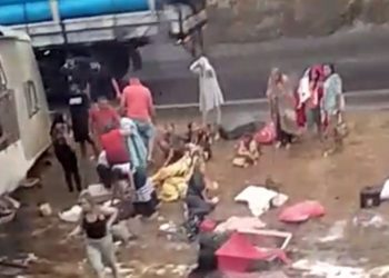 Ônibus de romeiros que saiu de Cansanção se envolve em acidente no Estado de Minas Gerais