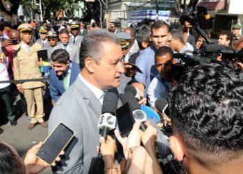 “É hora de pensar num Brasil que ofereça qualidade de vida à sua gente”, diz Rui Costa no 7 de Setembro