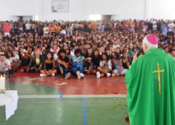 Milhares de jovens participaram do DNJ promovido pela Diocese de Serrinha no Distrito de Salgadália