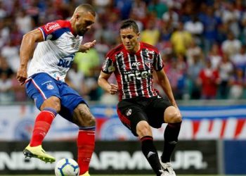 Em duelo equilibrado Bahia e São Paulo ficaram no zero a zero na Fonte Nova