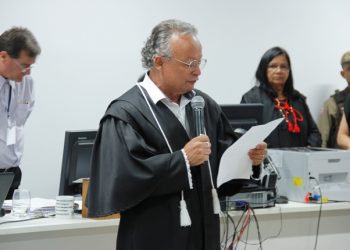 Submetido a Júri Popular, réu acusado de matar jovem dentro de cemitério é absolvido