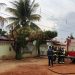 Casa é atingida por dois raios e pega fogo no Oeste do Estado