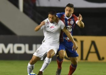 Bahia perde mais uma depois de vacilo da defesa. Assim como no primeiro turno o Santos venceu com gol de pênalti