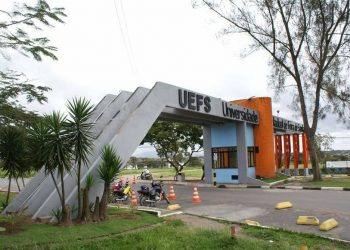 Polícia investiga suspeita de abuso sexual contra aluna em festa na Uefs