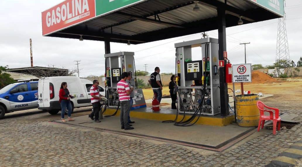 Ibametro interdita bombas de combustível em posto de Vitória da Conquista por fraude no abastecimento