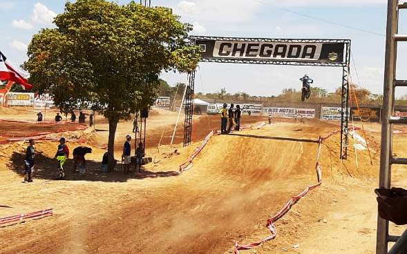 Capim Grosso promove a 9ª etapa de Motocross