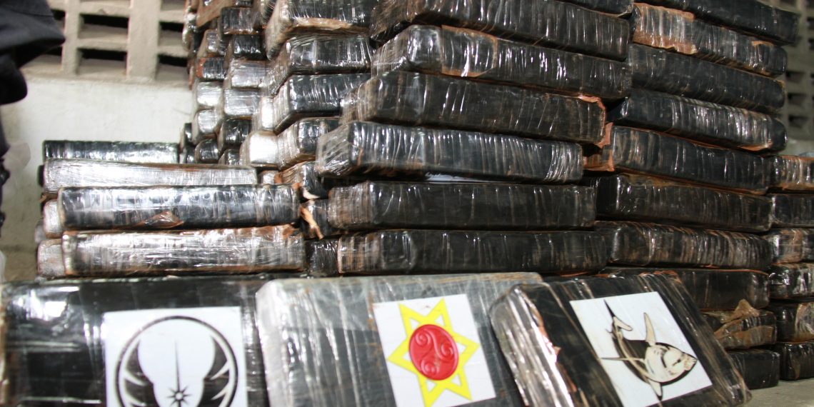 PM e PF fazem maior apreensão de cocaína da Bahia
