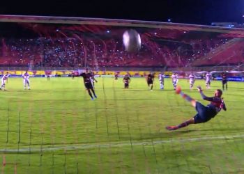 Série B – Vitória empata no Barradão com CRB em 2 a 2 e sai de campo aplaudido