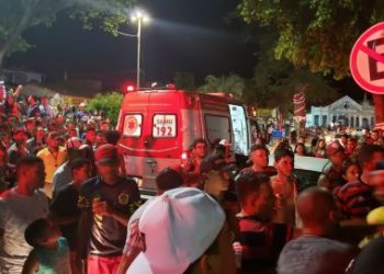 Mulher é atingida por bala perdida e morre em comemoração por título do Flamengo