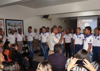 Implantação do Sistema de Ensino da PM em Escolas Municipais é debatido em Valente