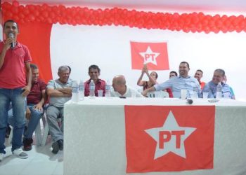 Macarrão toma posse como novo presidente do PT de Retirolandia