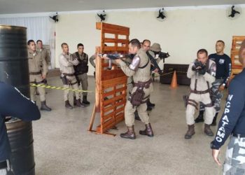 Efetivo do 16ºBPM participou de instruções com policiais do Batalhão de Polícia de Choque