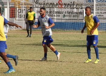 Intermunicipal: jogadores da seleção coiteense treinam firme e saem motivados para o duelo de domingo
