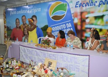 Encontro de Mulheres Rurais abre programação da 10ª Feira Baiana da Agricultura Familiar e Economia Solidária