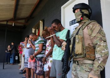 Treze presos em grupo envolvido com tráfico e roubos a bancos