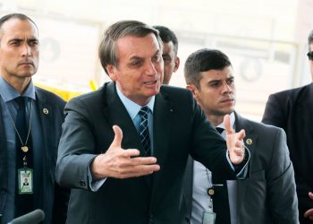 Bolsonaro pede revogação de medida que excluiu atividades de MEI