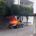 Carro de vereador é destruído pelo fogo em frente a Câmara de Valente; imagens mostram suspeitos chegando ao local