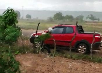 Espanto e admiração com chuva de granizo em Água Fria e Crisópolis: vídeo