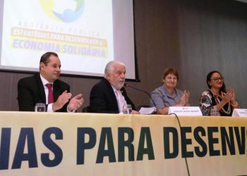 Nelson Leal defende a Economia Solidária como alternativa à financeirização da economia mundial