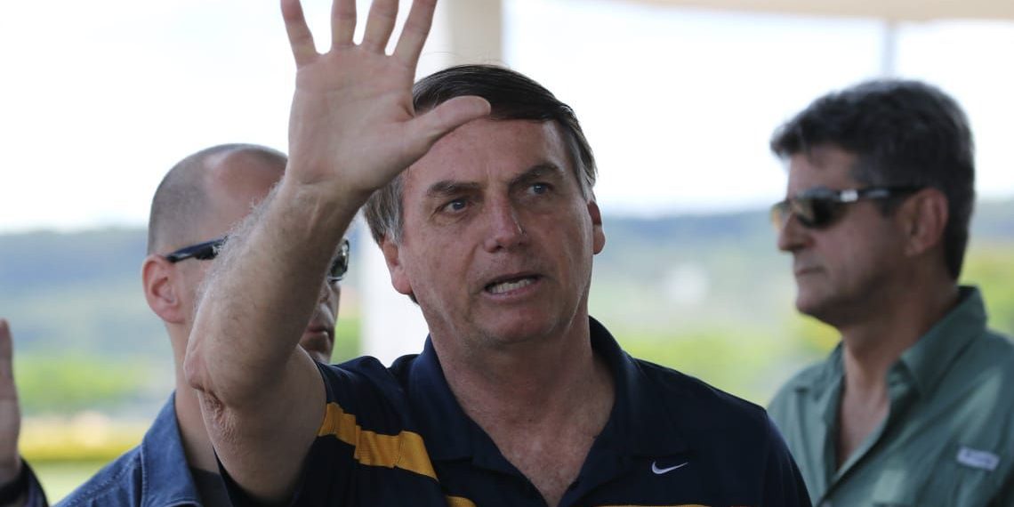 Bolsonaro diz que vetará aumento de pena para injúria na internet