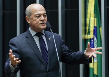 Câmara aprova privatização do saneamento e Joseildo diz que texto prejudica os mais pobres