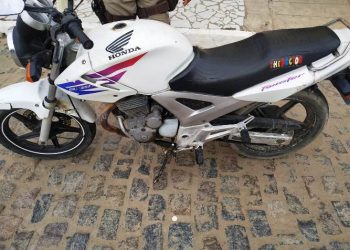 Indivíduo assalta salão de beleza em Teofilandia e é preso pela PM em Santa Bárbara