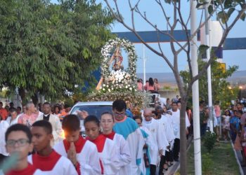 Pároco de Araci conta história da chegada da imagem de Nossa Senhora da Conceição padroeira do município