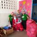 Papai Noel dos Correios leva alegria e presentes aos alunos de escola em Coité