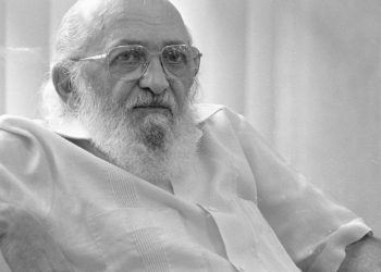 Senado e Câmara aprovam homenagem a Paulo Freire, chamado de ‘energúmeno’ por Bolsonaro