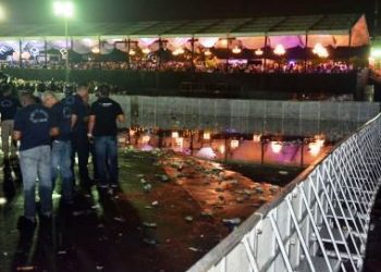 Salvador – Chuva forte interrompe shows no Festival Virada