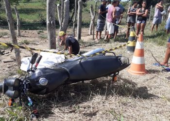 Jovem morre ao colidir moto contra cerca de arame na BA 421