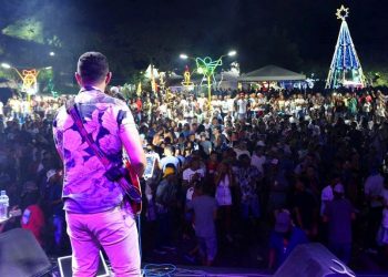 Prefeitura de Barrocas pagou o dobro do que foi pago por Candeal a mesma banda no Réveillon; diz Site