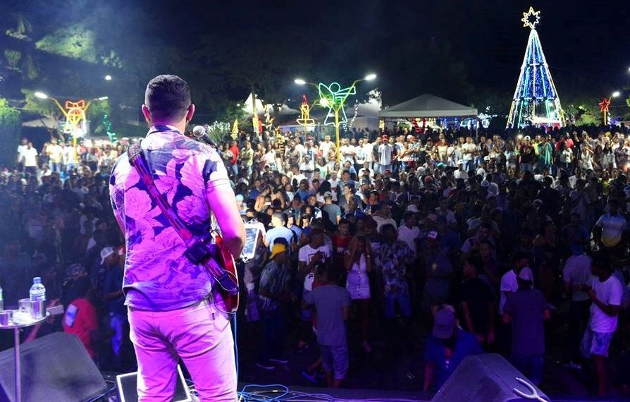 Prefeitura de Barrocas pagou o dobro do que foi pago por Candeal a mesma banda no Réveillon; diz Site