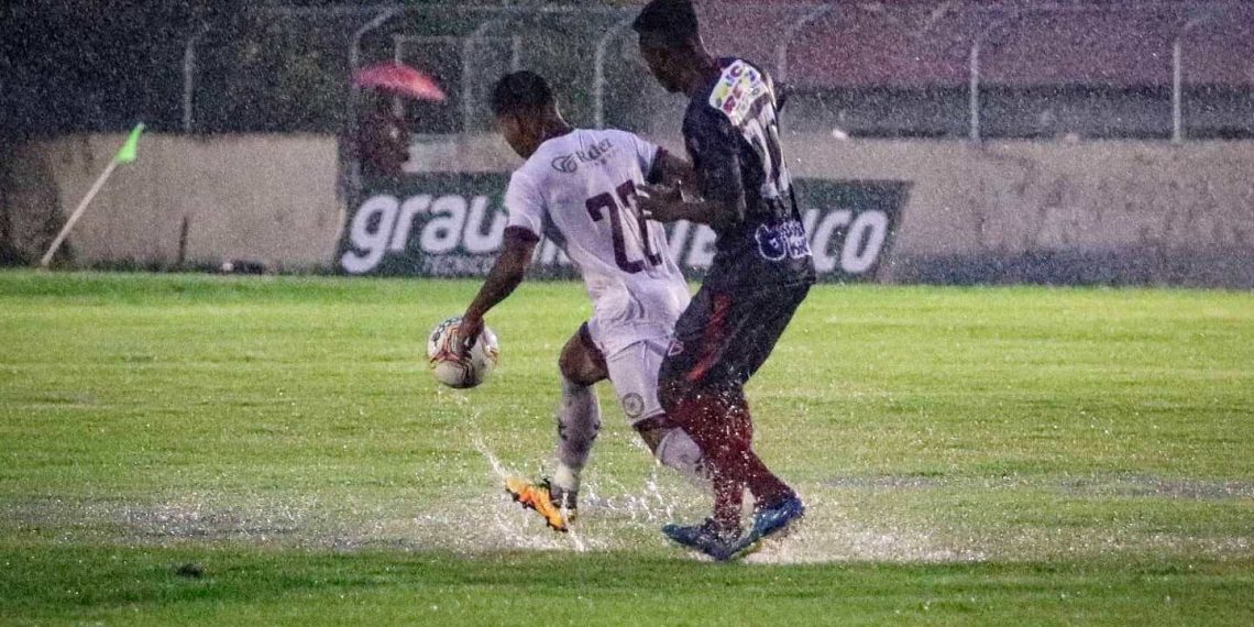 Baianão: Jacuipense goleia o Bahia de Feira e assume liderança