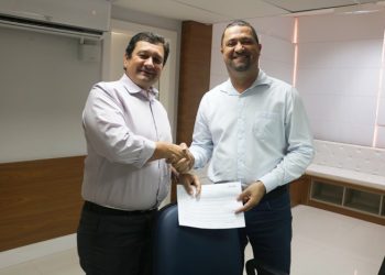 Osni comemora expansão da rede de abastecimento de água de comunidades pertencentes a Serrinha, Teofilândia e Barrocas