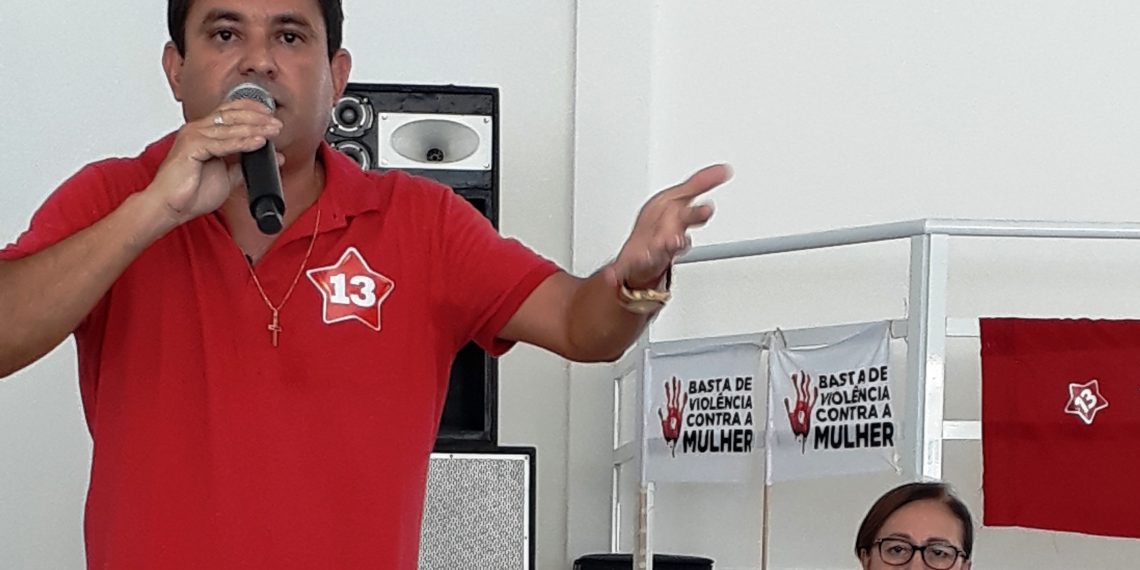 PT apresenta Igor Nunes como pré-candidato a prefeito em Tucano nas eleições 2020