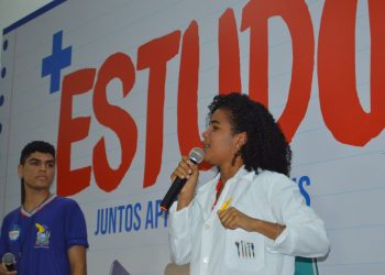 Estado abre 10 mil vagas para monitores do programa Mais Estudo
