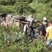 Veículo com dois ocupantes capota na BA 120 trecho Coité-Riachão