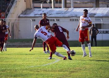Jacuipense conhece a primeira derrota no Baianão 2020. Leão perdeu para a Juazeirense