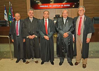 TJ-BA empossa novos membros da Mesa Diretora para a gestão 2020/22