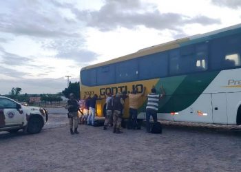 Tucano – Durante operação ‘Viagem Segura’ CIPE Nordeste apreende 2kg de cocaína