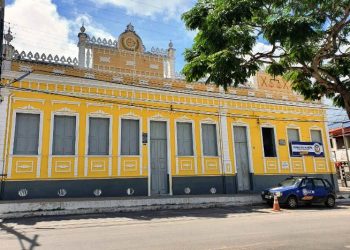 Prefeitura reage a reportagem sobre APLB/Sindicato quando faz críticas ao gestor por não cumprir a Lei do Piso salarial