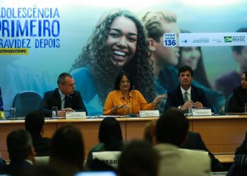 Governo lança campanha para reduzir gravidez na adolescência