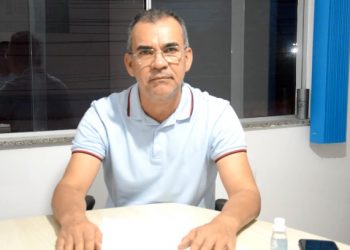 Fica em casa. Prefeito de Coité assina novo decreto fechando comércio incluindo bares