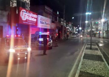 Com apoio da PM e GM Vigilância Epidemiológica fecha bares na sede e zona rural do Município