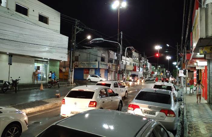 Coité – Mesmo sem nenhum caso suspeito do Coronavírus, o álcool gel desapareceu das prateleiras