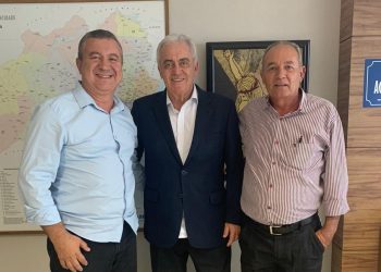 Pintadas: Gervásio Nunes sela adesão a pré-candidatura de Valcyr Rios para prefeito