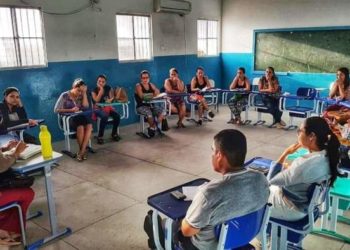 Colégio em Queimadas lança o projeto “Aprender em Casa”